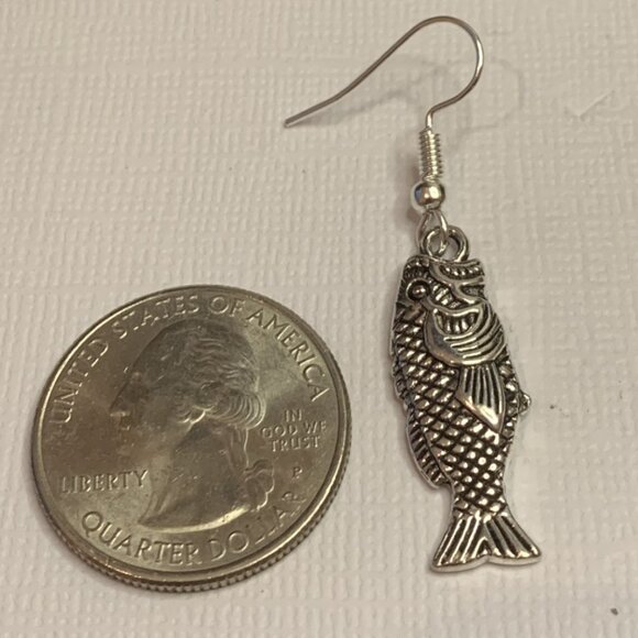 Fish Earring, Fishing Earring, Silly Animal Earring, Gift Idea, Fish Charm - Picture 7 of 9